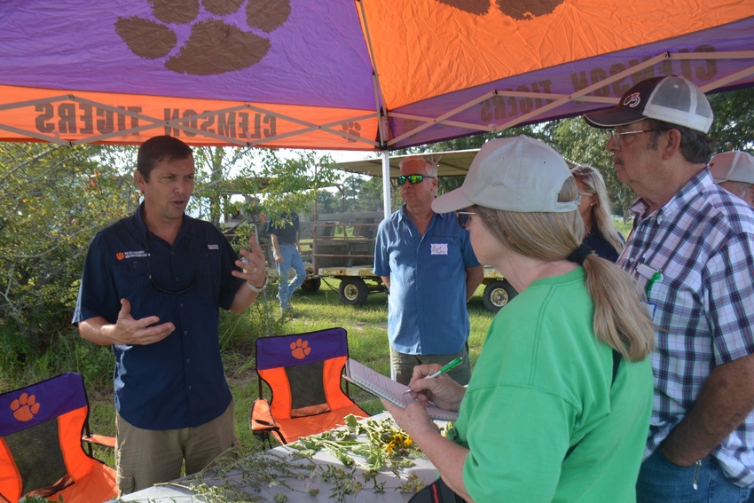 John_Hart_Farm_Press_Ben_Powell_Pollinators.jpg John_Hart_Farm_Press_Ben_Powell_Pollinators.jpg