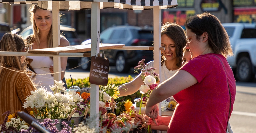 WFP_Todd_Fitchette_Clovis_Farmers_Market-22.jpg WFP_Todd_Fitchette_Clovis_Farmers_Market-22.jpg
