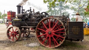 The Minneapolis Steam tractor