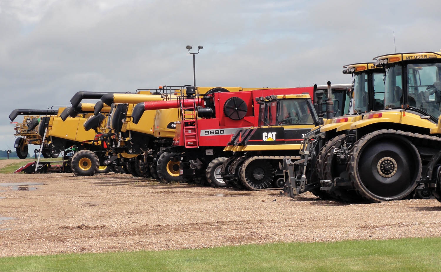 8 Tips From A Professional Buyer On How To Buy Used Equipment | Farm ...