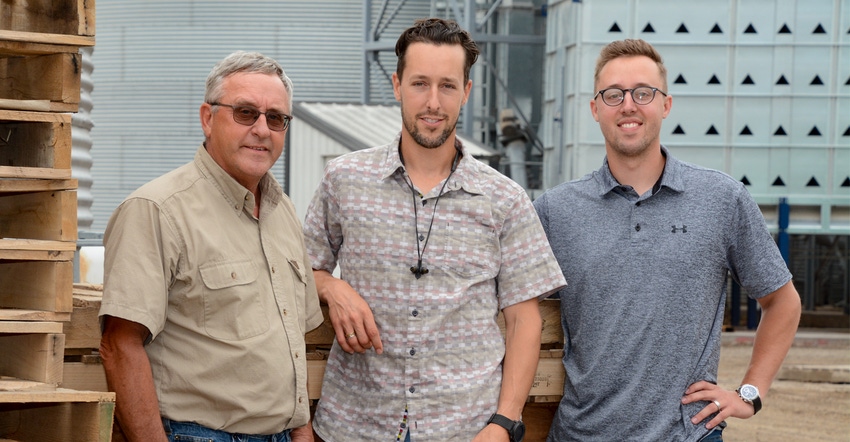 Bob Buline with sons Jay and Dillon Bob Buline with sons Jay and Dillon