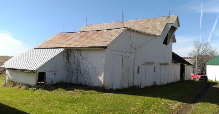 0225H1-2901B One of Montgomery Homestead barns