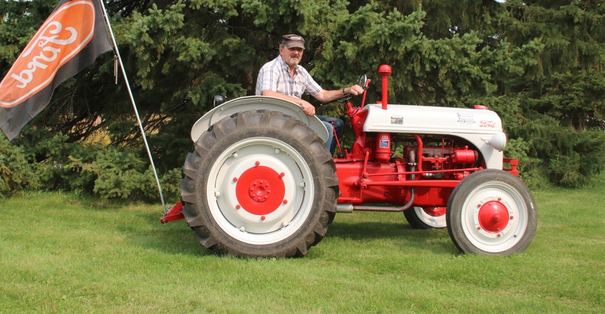 Steve Gehring from Rubicon with his model Ford 2N utility tractor 