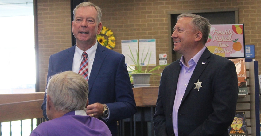 Dodge City Community College President Harold Nolte and Kansas State University President Richard Linton 