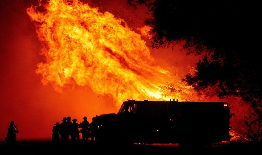 bear-fire-sept-2020-oroville-CA-GettyImages-1228423923.jpg