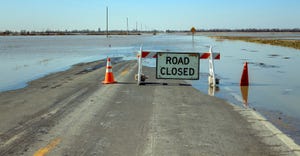 Flood-Arkansas-Clint-Spencer-Getty-Images-iStockphoto-459967879.jpg