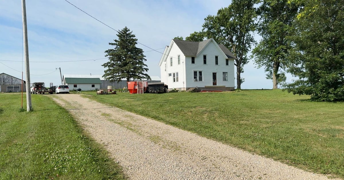 Indiana grants $1 million for rural community revitalization