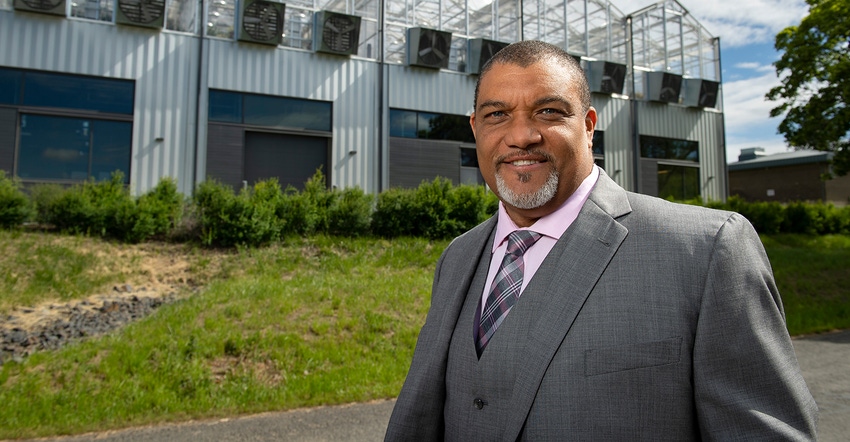 Washington State University CAHNRS Dean André-Denis Wright at Plant Growth Facility
