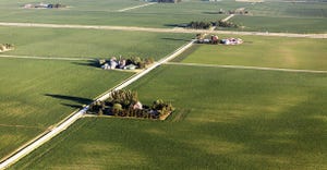 farmland-missouri-aerial-steve-geer-getty-images-istockphoto-171344565.jpg