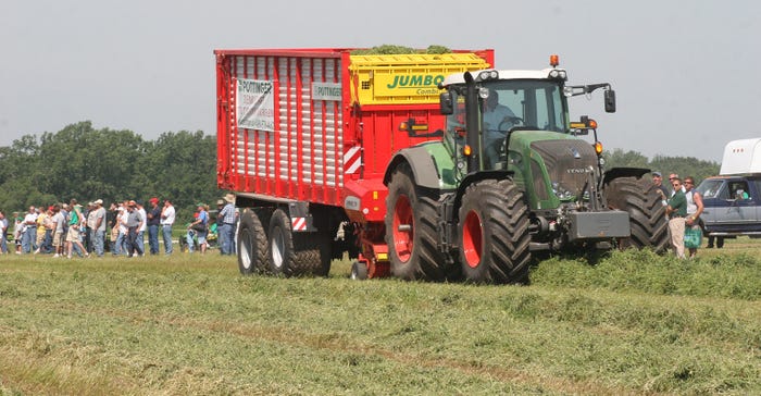alfalfa harvesting demo