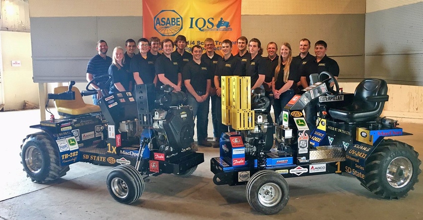 Members of the SDSU Quarter Scale Tractor Contest 