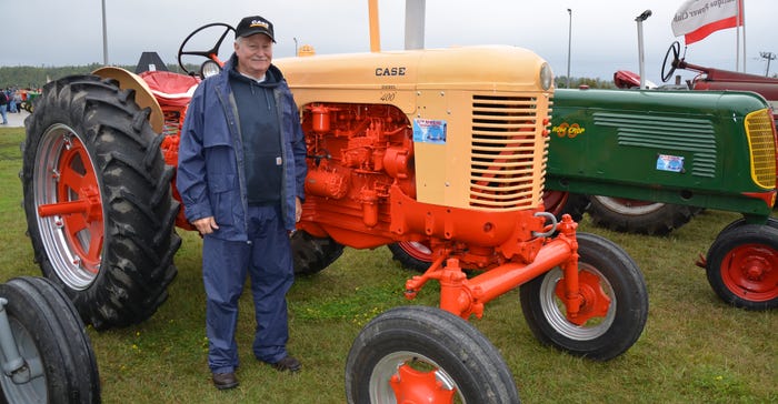 Mark Klawon, 69, of Minden City, says he loves tractors — especially Case tractors. He drove this 1956 Case 400 for the thi Mark Klawon, 69, of Minden City, says he loves tractors — especially Case tractors. He drove this 1956 Case 400 for the thi