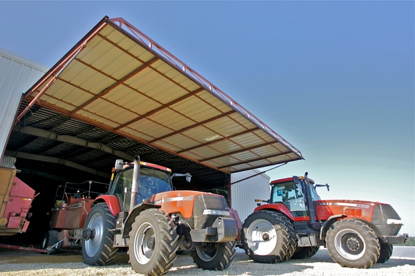 New hydraulic farm shop doors require less maintenance | Farm Progress