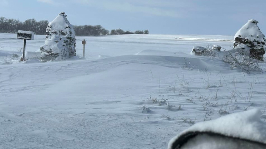 Keith Meyer of Tampa, Kan., took this photo Jan. 9 of his family’s driveway entrance to their farm