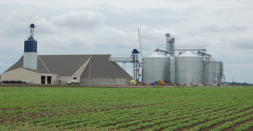 barn and grain silos