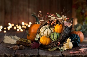 thanksgiving-autumn-pumpkin-cornucopia-GettyImages-1039400974.jpg