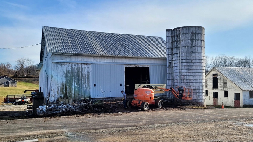 barn and old silo on the Reskovac farm