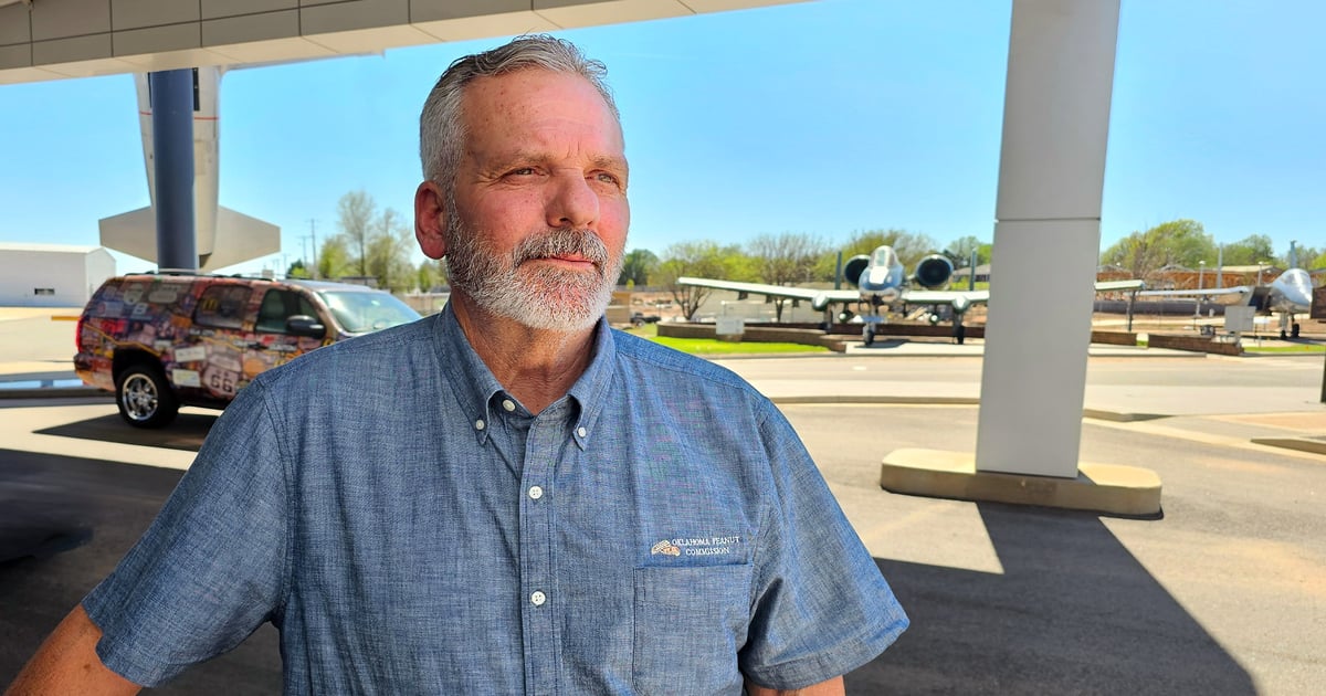 A peanut farmer’s fight to farm, live ‘one more day’