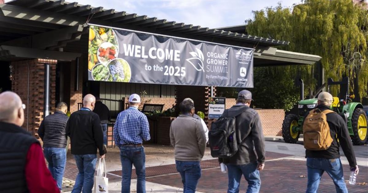 Organic Grower Summit returns to Monterey this December