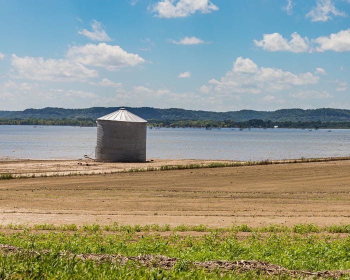 MS-River-flooding-damage-GettyImages-1163556902.jpg