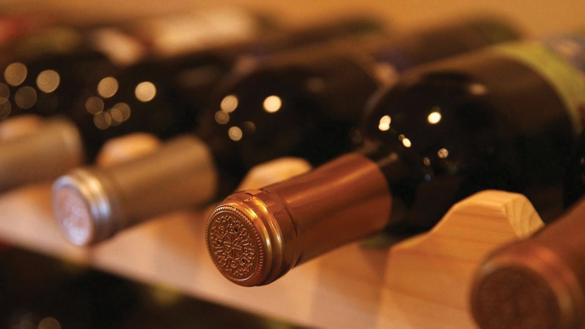 Wine packaging. Wine packaging.