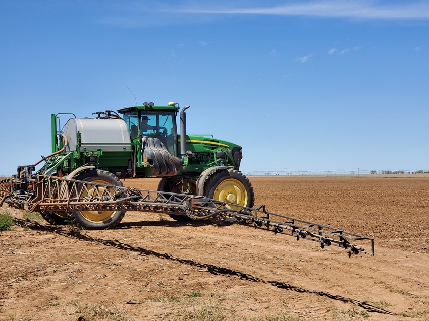 swfp-shelley-huguley-sprayrig-preemerge-20-35.JPG swfp-shelley-huguley-sprayrig-preemerge-20-35.JPG