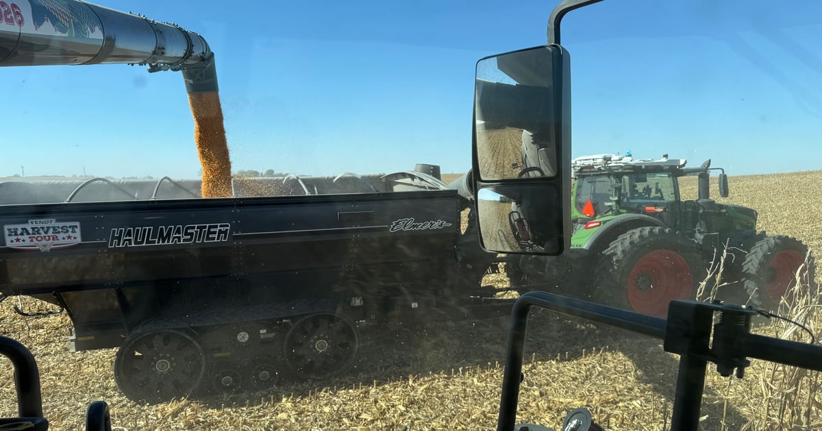 Grain cart autonomy eases harvest workload