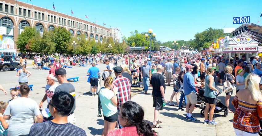 Crowds at Iowa State Fair