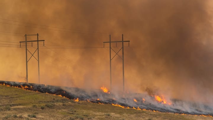Wildfires scorch 7.5 million acres across western U.S.