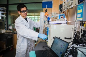Researcher demonstrates filtration techniques