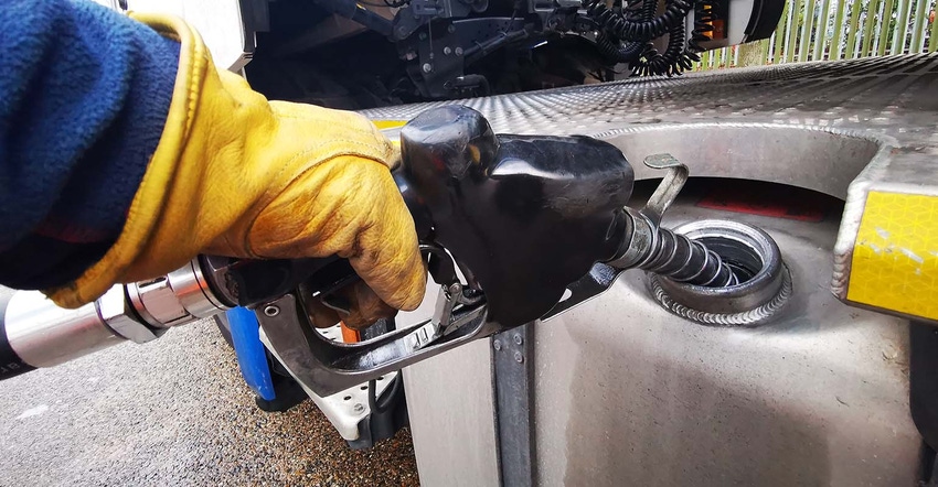 filling up semi fuel tank diesel