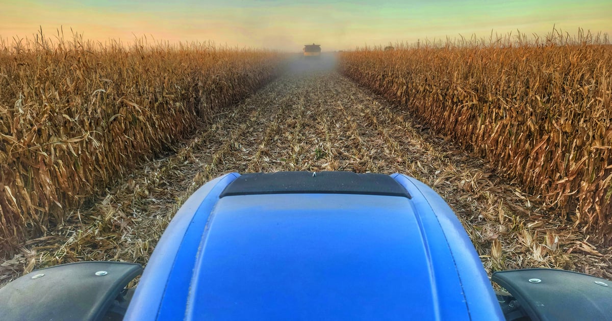 Photo of harvest epitomizes ‘This is Nebraska’