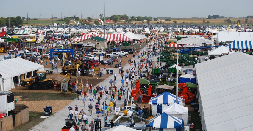 Farm Progress Show crowd in Boone, Iowa Farm Progress Show crowd in Boone, Iowa