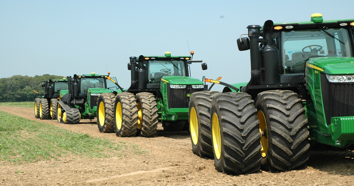 Deere launches four new series of tractors | Farm Progress