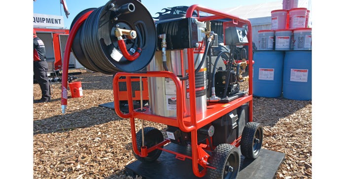 Hotsy 1075BE Compact 14-hp, 4,000 PSI pressure washer Hotsy 1075BE Compact 14-hp, 4,000 PSI pressure washer