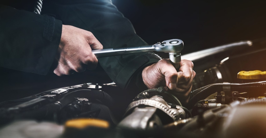 Machine repair iStock1044776318.jpg Machine repair iStock1044776318.jpg