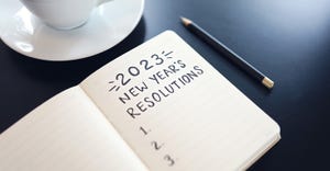 2023 New Year Resolutions on notepad 