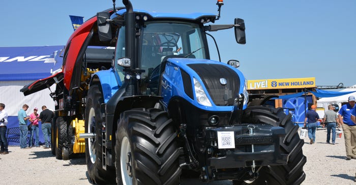 New Holland T7 HD tractor with PLM Intelligence
