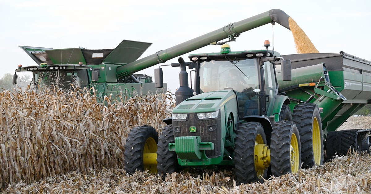 4 strategies for navigating farm equipment market