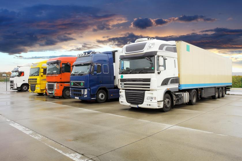 The Internet of Moving Things: How to Deploy IoT on the Move The Internet of Moving Things: How to Deploy IoT on the Move