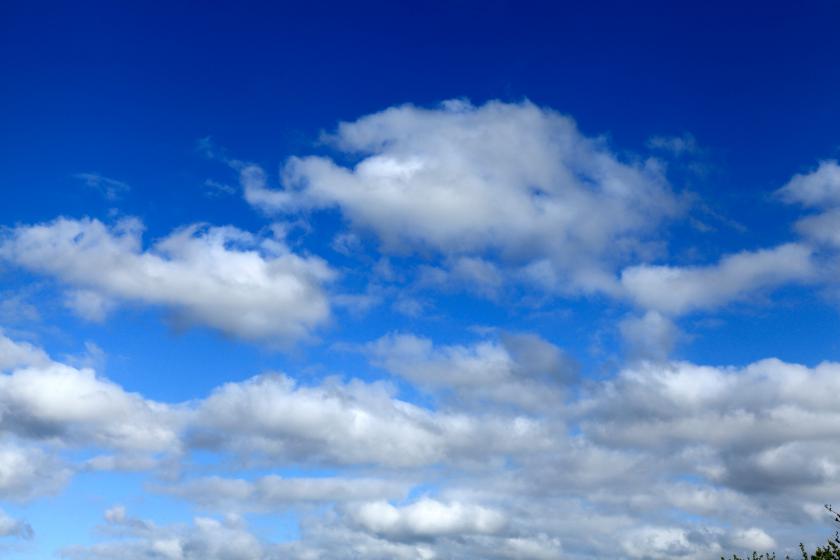 Navigating Network Challenges in a Multi-cloud Environment Navigating Network Challenges in a Multi-cloud Environment