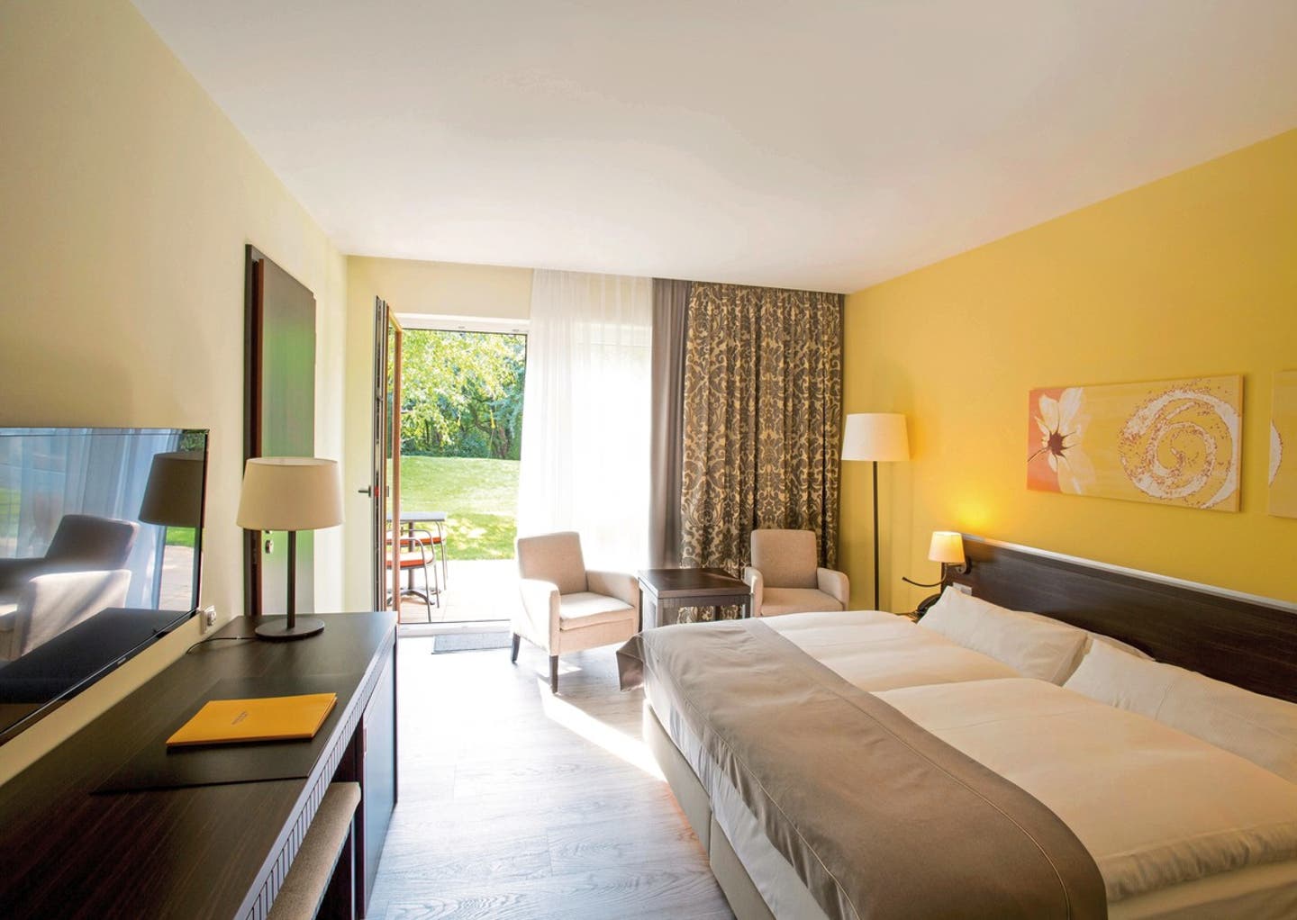 Wohnbeispiel Doppelzimmer Balkon oder Terrasse