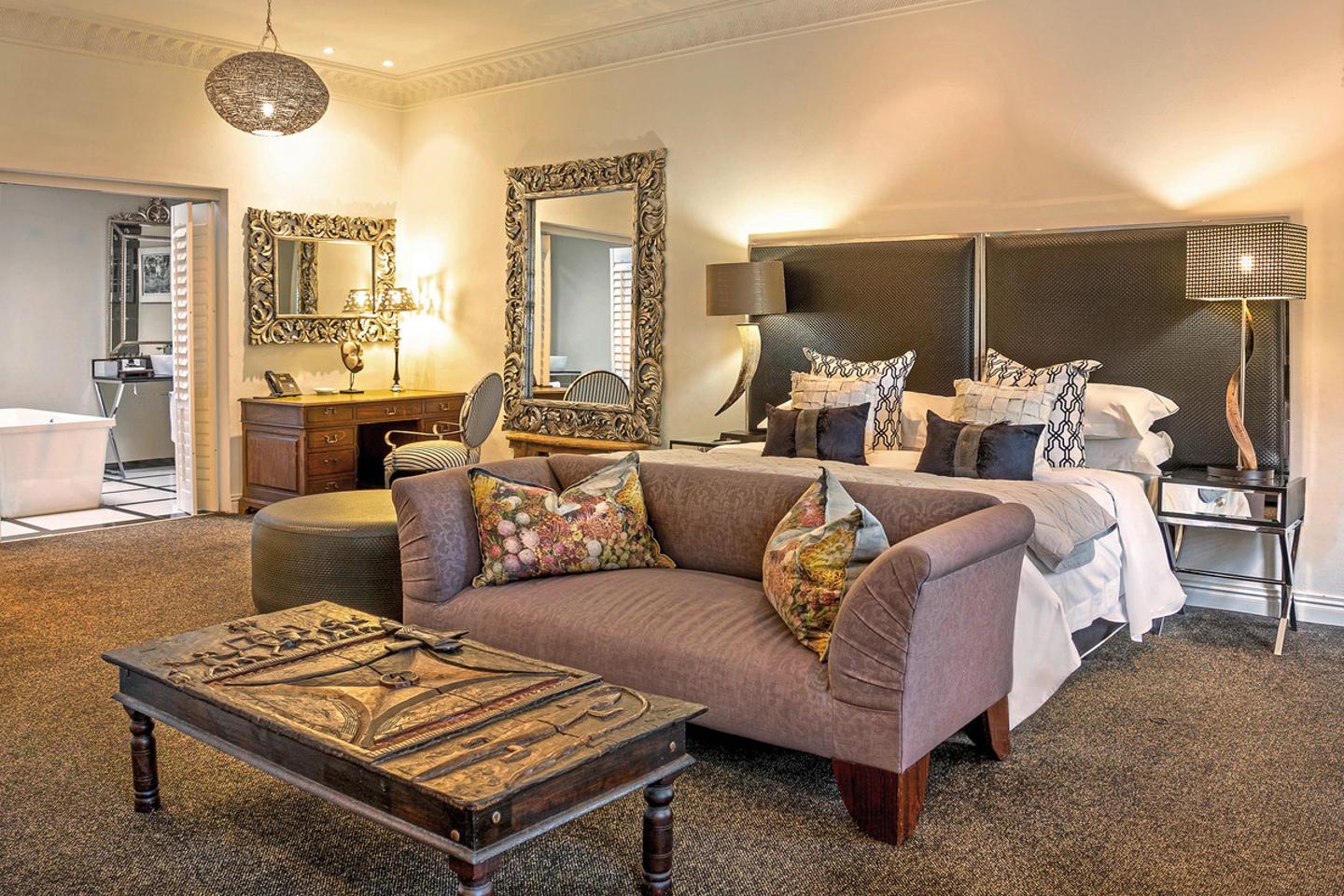 Grand Chateau Suite