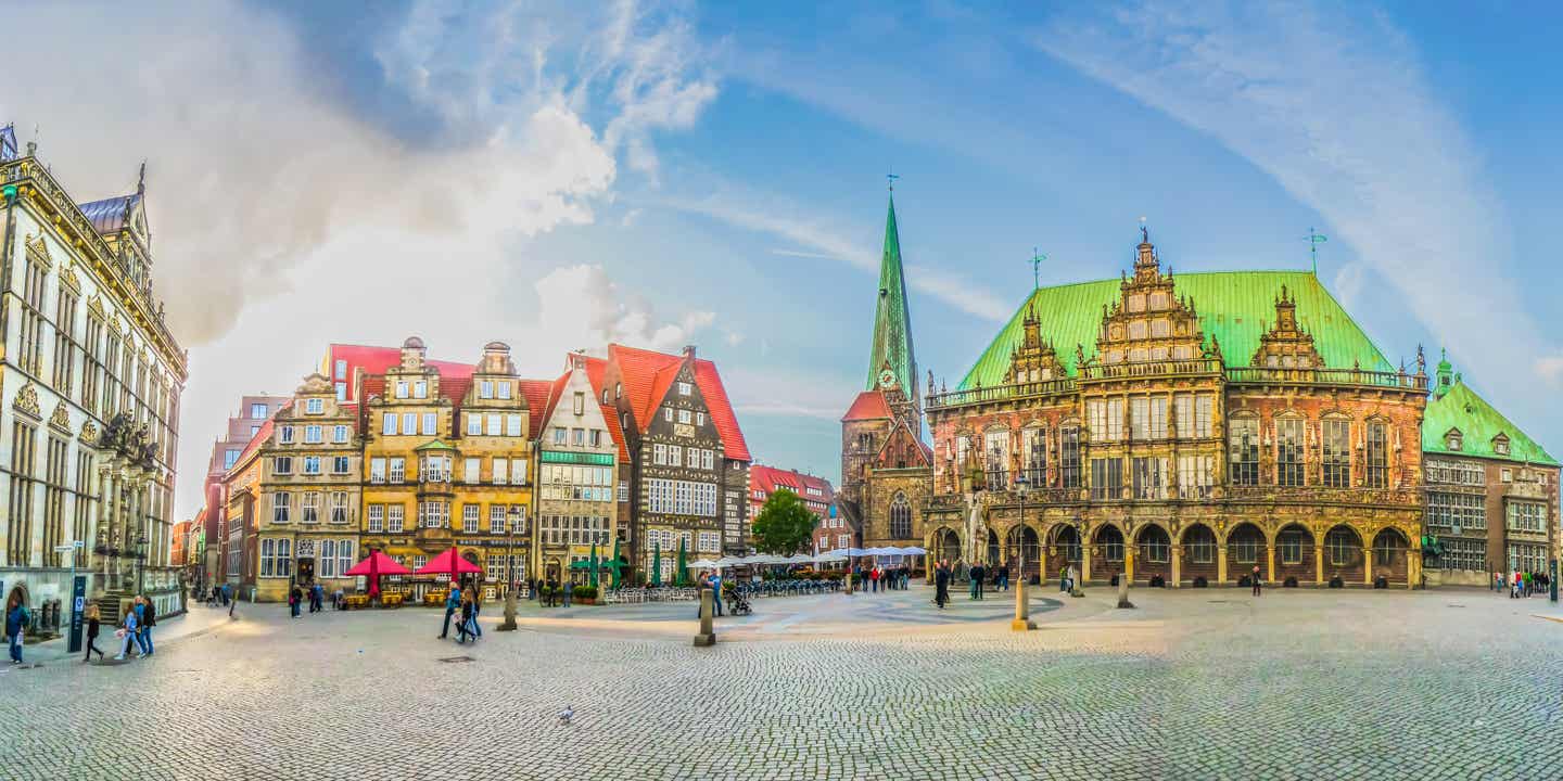 Blick auf den Marktplatz beim Rathaus in Bremen