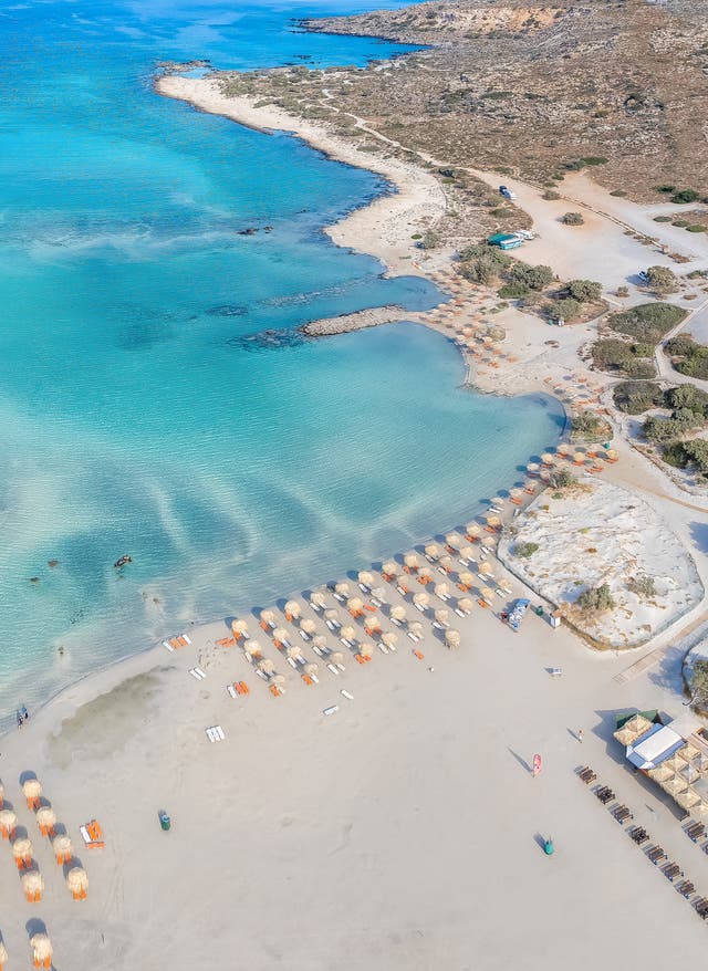 Urlaub auf den griechischen Inseln Griechenland Kreta Elafonissi Strand Luftaufnahme