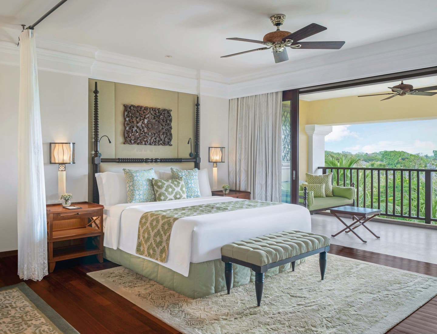 St. Regis Suite  - Garden View