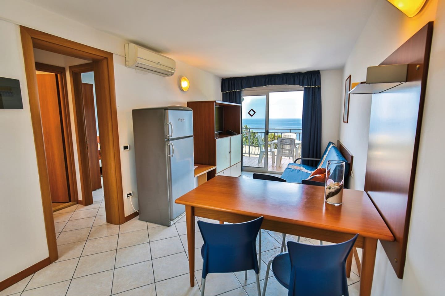 Wohnbeispiel Apt. 1 Schlafzimmer Meerseite 4 Personen