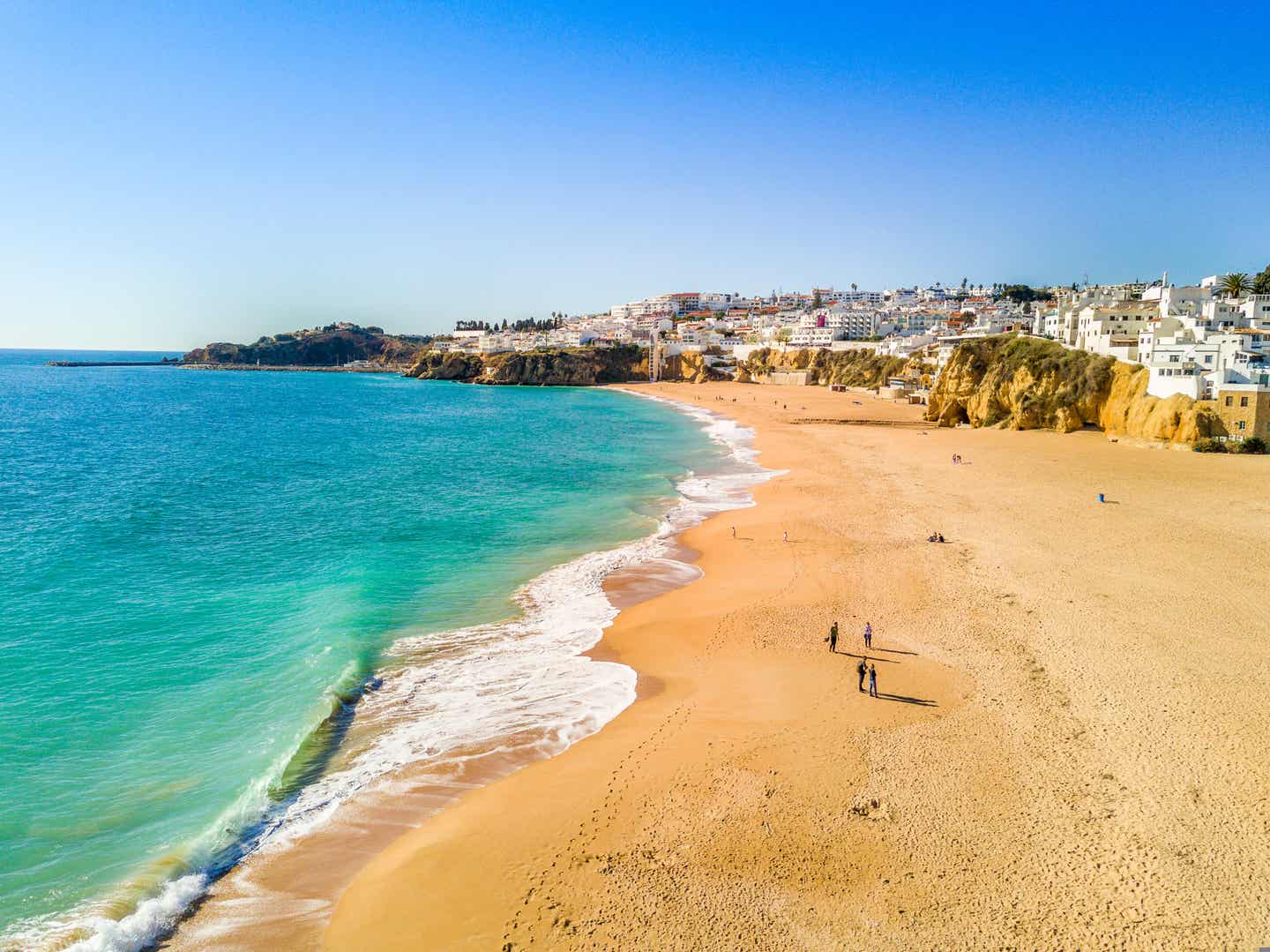 Urlaub an der Algarve – Strand von Albufeira