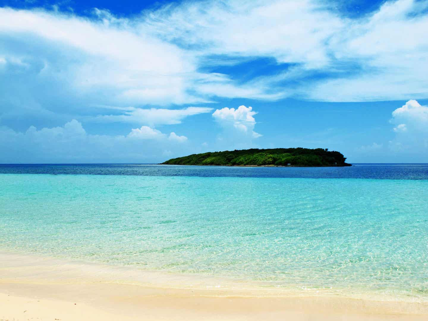 Puerto Rico Sehenswürdigkeiten: Blue-Beach-auf-Vieques