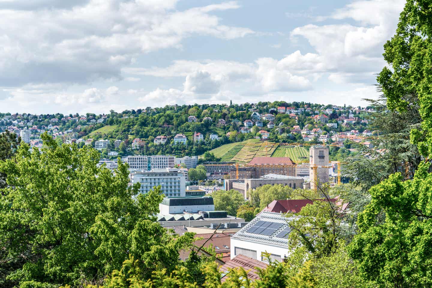 Stuttgart Städtereisen: Skyline und Bahnhofsgelände
